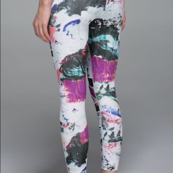 Lululemon ‘High Times’ Leggings - Picture 3 of 7